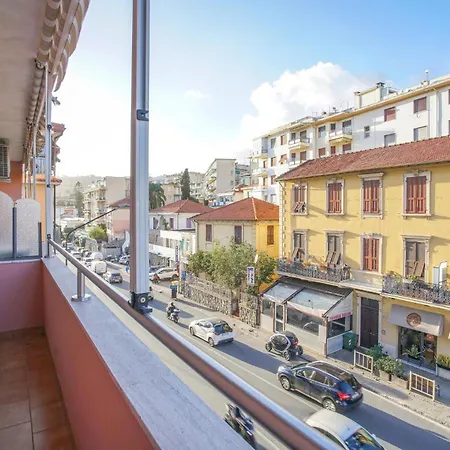 2 Bedroom Cozy In Sanremo